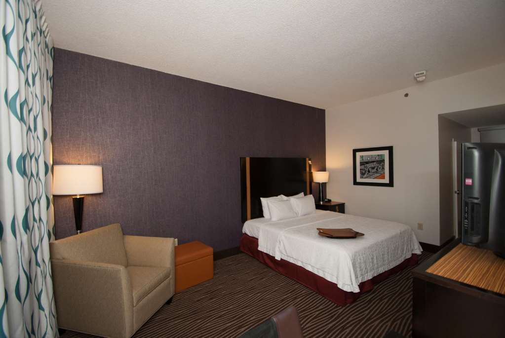 Hampton Inn Σπρίνγκφιλντ Δωμάτιο φωτογραφία